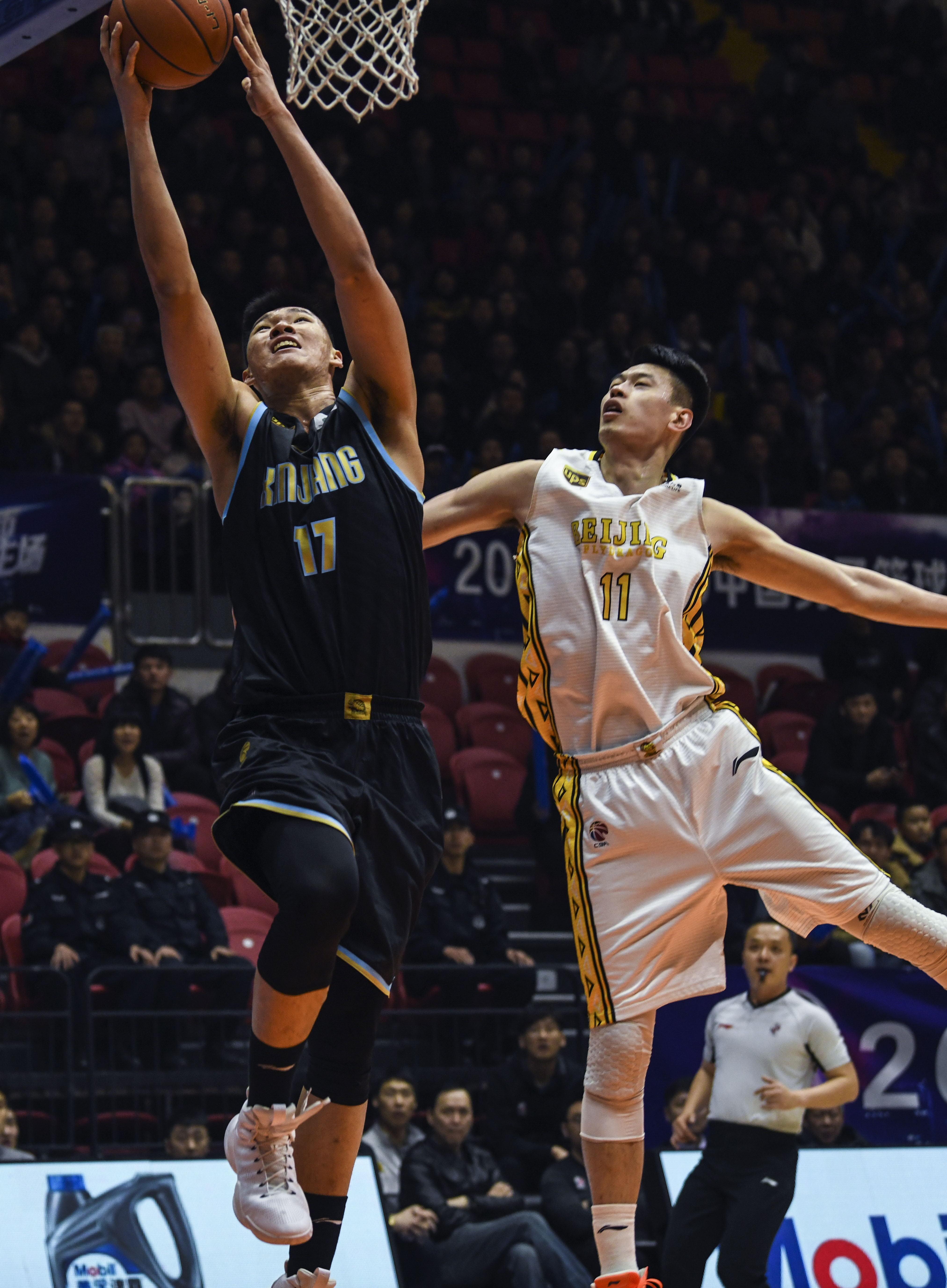 已经将他列 已经将他列