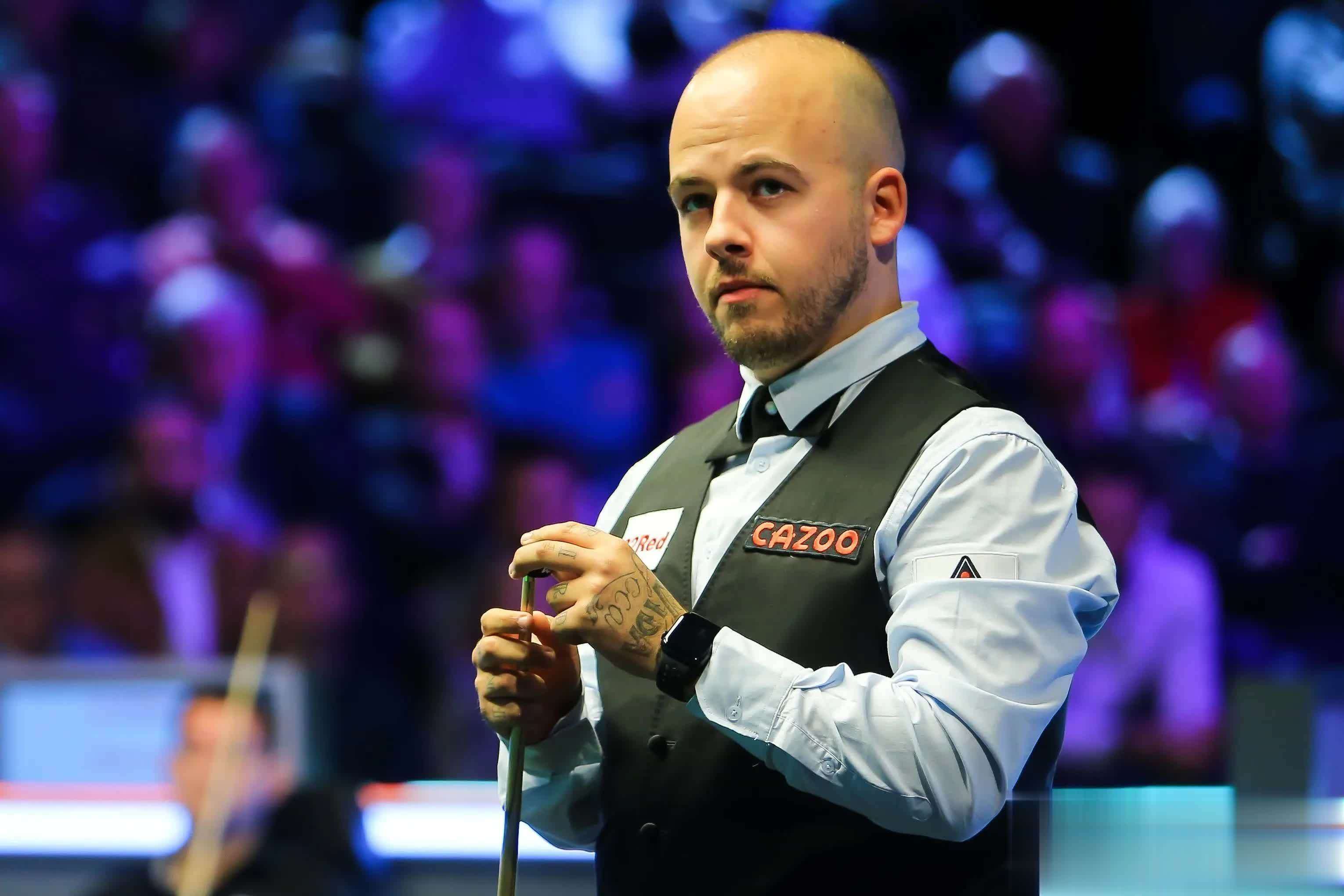 他同样利用 他同样利用