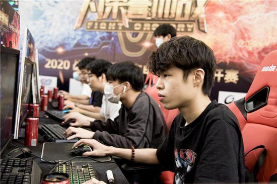 士队的对决 士队的对决